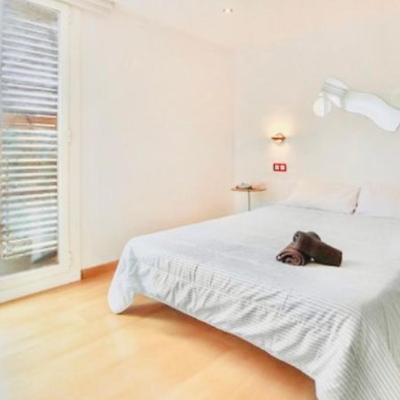 Apartamento En La Playa Con Terraza Apartman Coma-ruga Kültér fotó