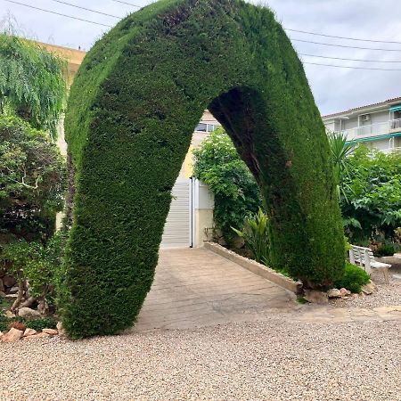 Apartamento En La Playa Con Terraza Apartman Coma-ruga Kültér fotó