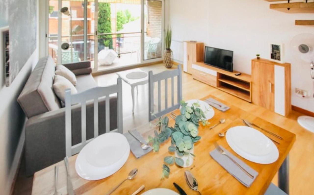 Apartamento En La Playa Con Terraza Apartman Coma-ruga Kültér fotó