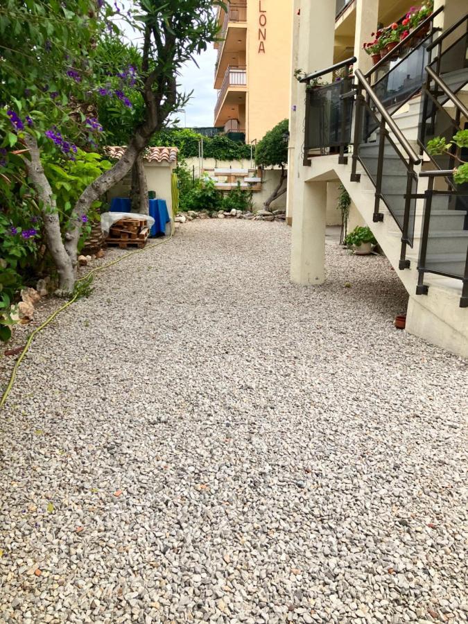 Apartamento En La Playa Con Terraza Apartman Coma-ruga Kültér fotó